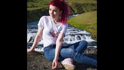 Streamer Olyasha 1080p (Metronome) ilə boşalmamağa çalışın